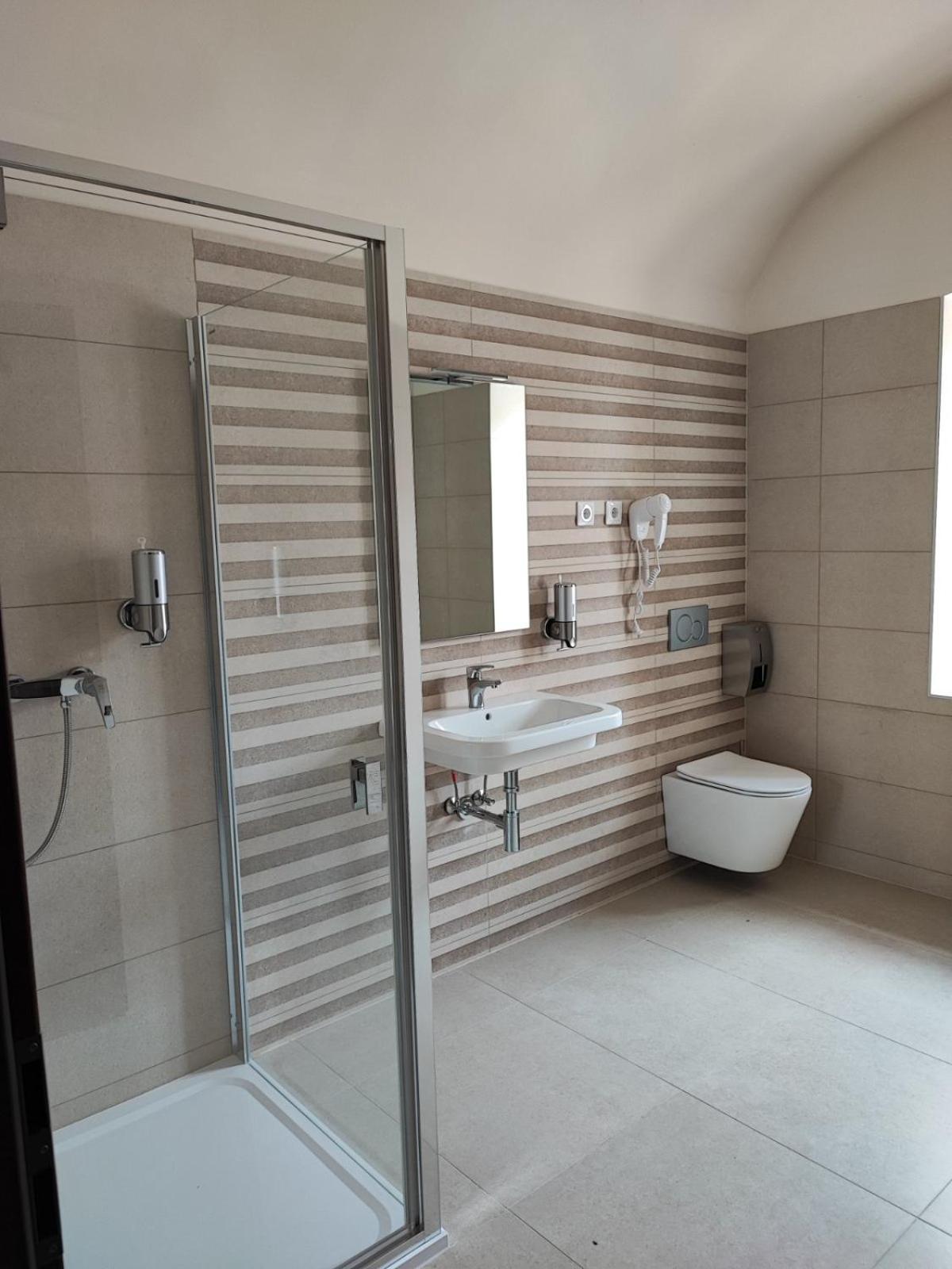 River Apartmanhaz Jászberény Екстериор снимка